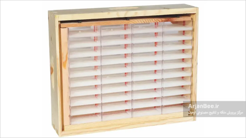 عسل شانه ای با سیستم Hogg Halfcomb Honey Cassettes